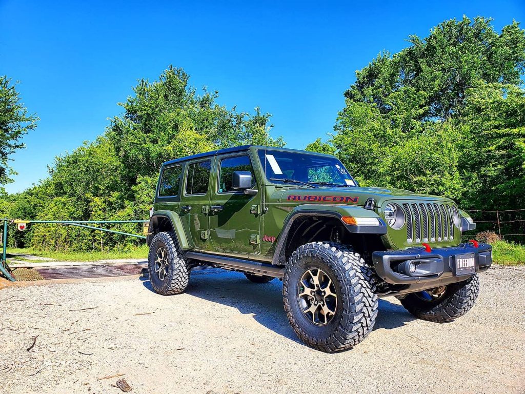 Custom Jeeps Red River 4x4