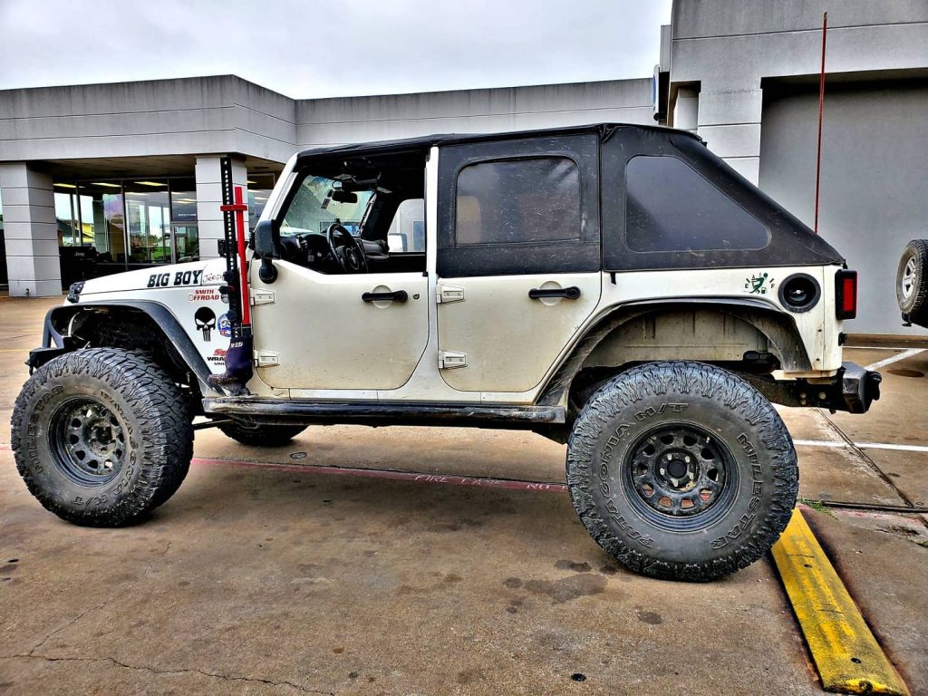 Custom Jeeps Red River 4x4